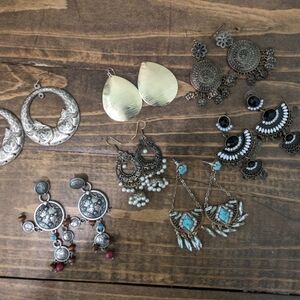 Bundle of 7 pairs of  Fashion Earrings